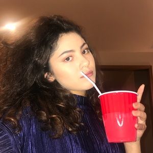 Meet your Posher, Nicole